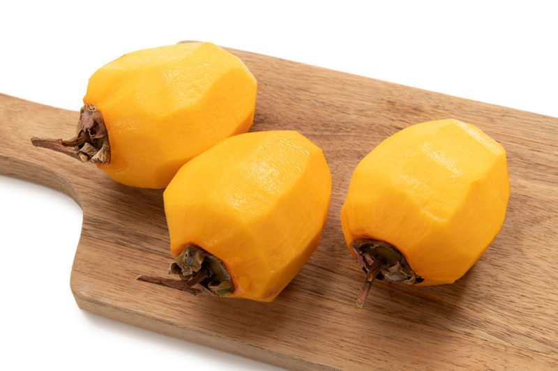 干し柿になる前の生柿