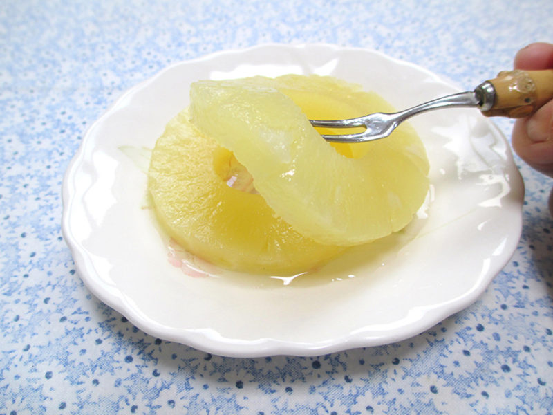 缶詰のパイナップル