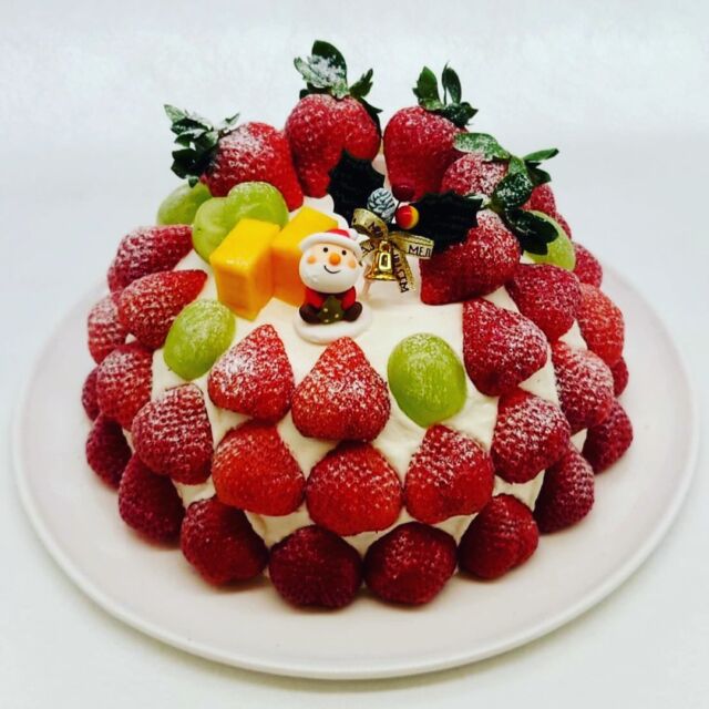 果実園リーベルクリスマスケーキご予約開始‼
今年のクリスマスは果実園のフルーツ盛りだくさんのケーキで素敵なクリスマスをお過ごしください。
＜ご予約はこちらから＞
https://kajitsuen.jp/cake-reservation/